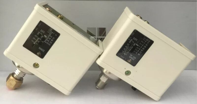 Model MC2020 Universal Pressure Switch